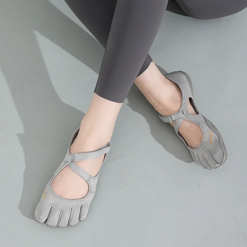 Novaro Five Toe Shoes