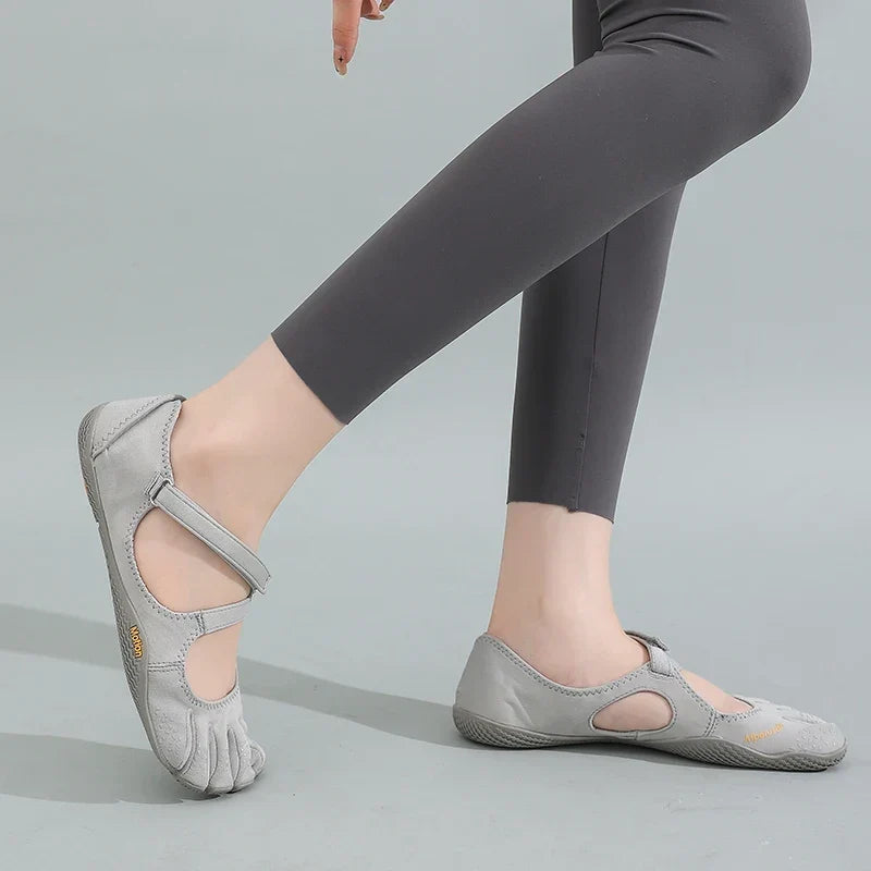 Novaro Five Toe Shoes